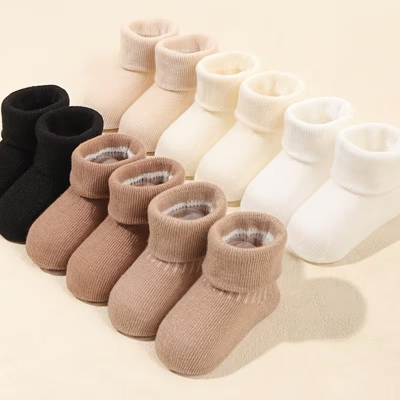 Smart Finds - 6 Pairs Soft Knit Baby Socks