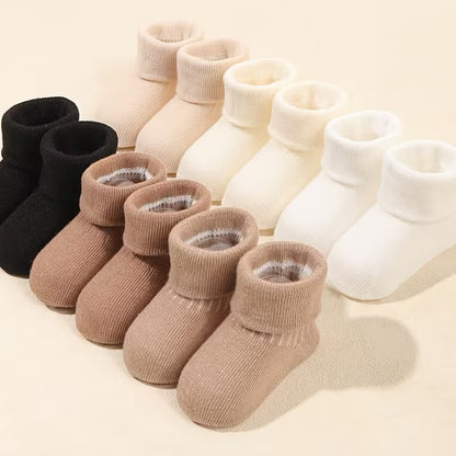 Smart Finds - 6 Pairs Soft Knit Baby Socks