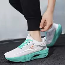 Unisex Carbon Plate Running Shoes – Lightweight & Cushioned