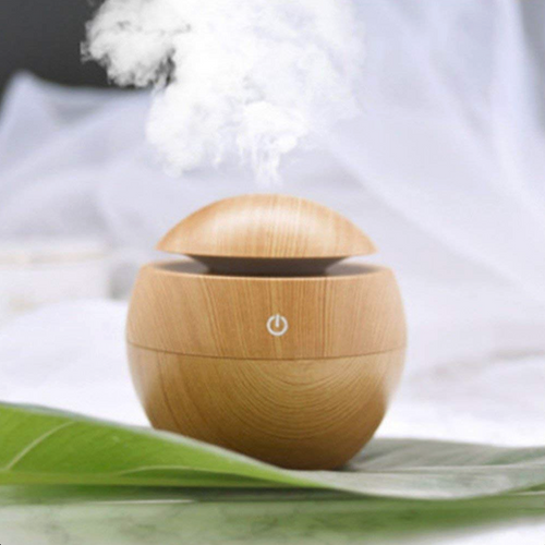 Smart Finds - Aroma Diffuser with 9 colour mood lights