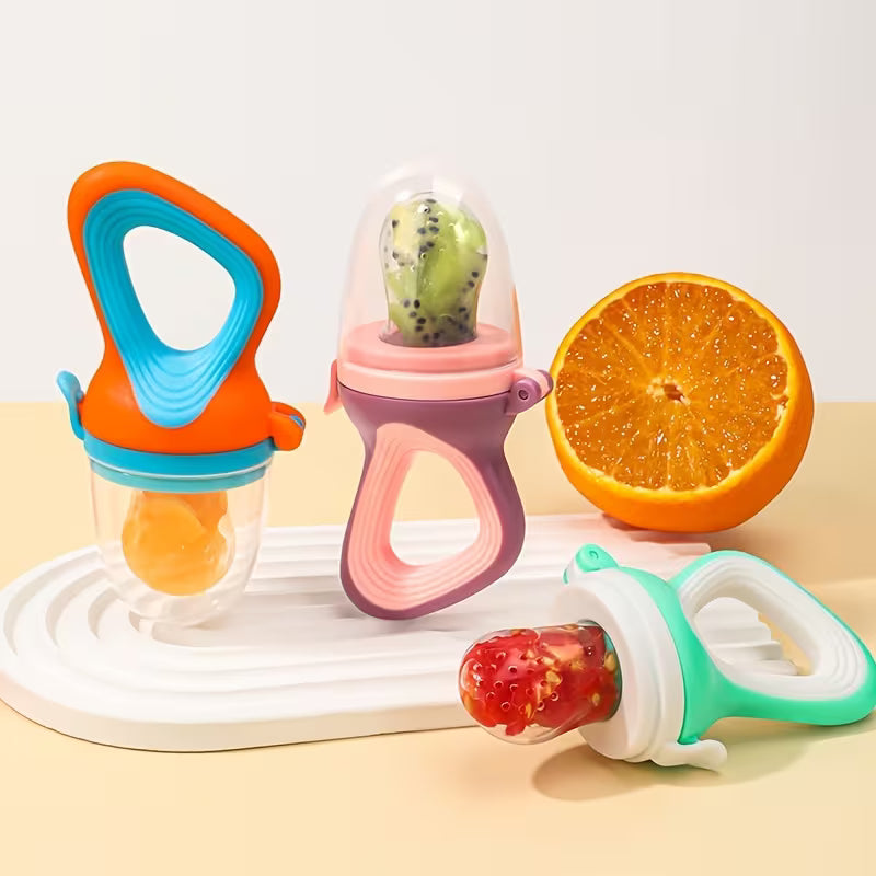 Smart Finds - Baby Silicone Fruit Feeder Set